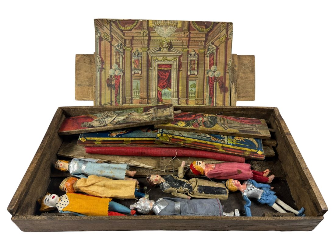 Portable parlour marionette theatre — 9