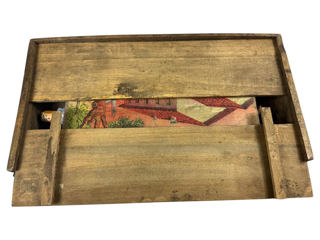 Portable parlour marionette theatre — 10