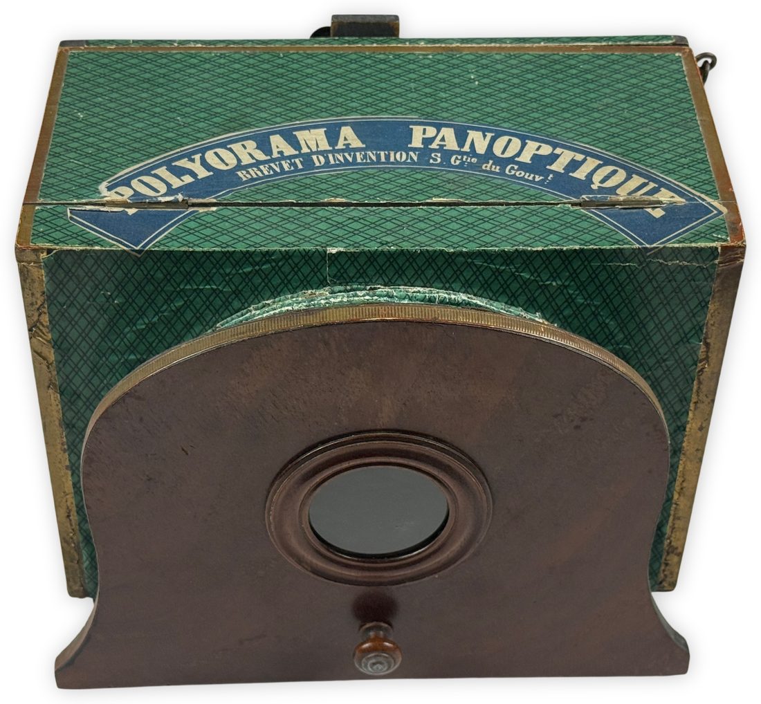 Polyorama Panoptique, medium size, with eight transforming views — 1